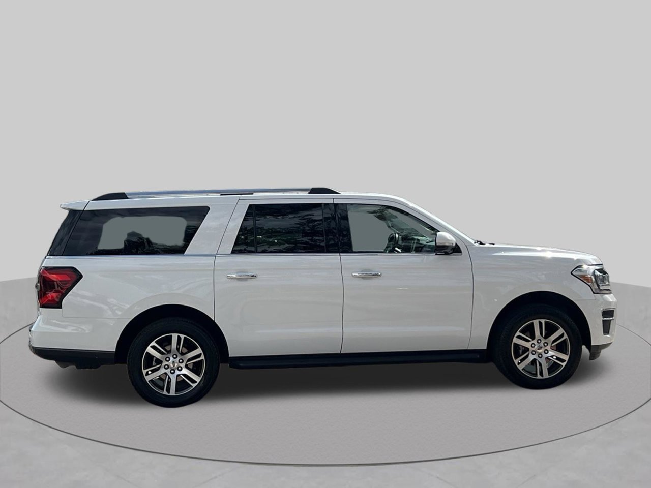 Used 2024 Ford Expedition Max Limited AWD/4WD image 7