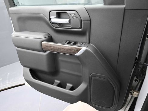 Used 2021 GMC Sierra 1500 Elevation image 10