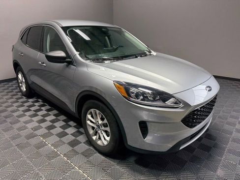 Used 2022 Ford Escape SE w/ Convenience Package image 2