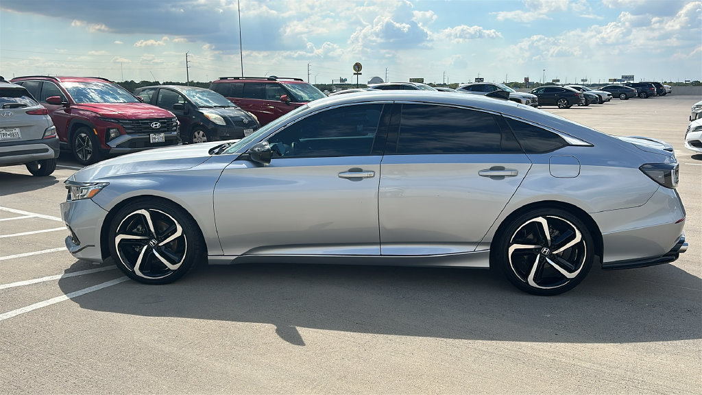 Used 2017 Honda Accord EX-L image 9