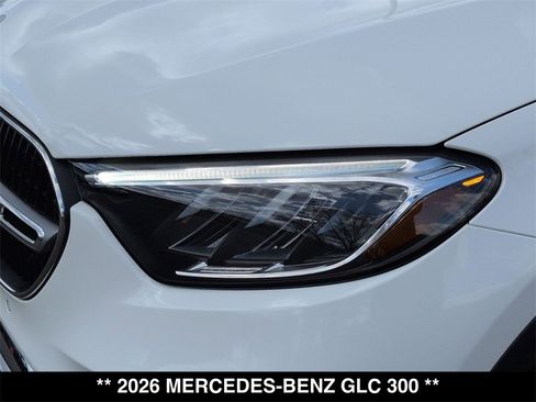 Used 2026 Mercedes-Benz GLC 300 4MATIC image 9