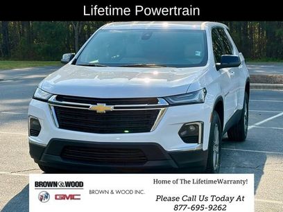 Used 2023 Chevrolet Traverse LS