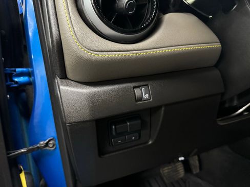 Used 2024 Chevrolet Colorado ZR2 w/ Technology Package image 22