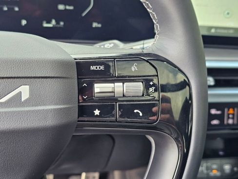 New 2026 Kia Sorento SX image 38