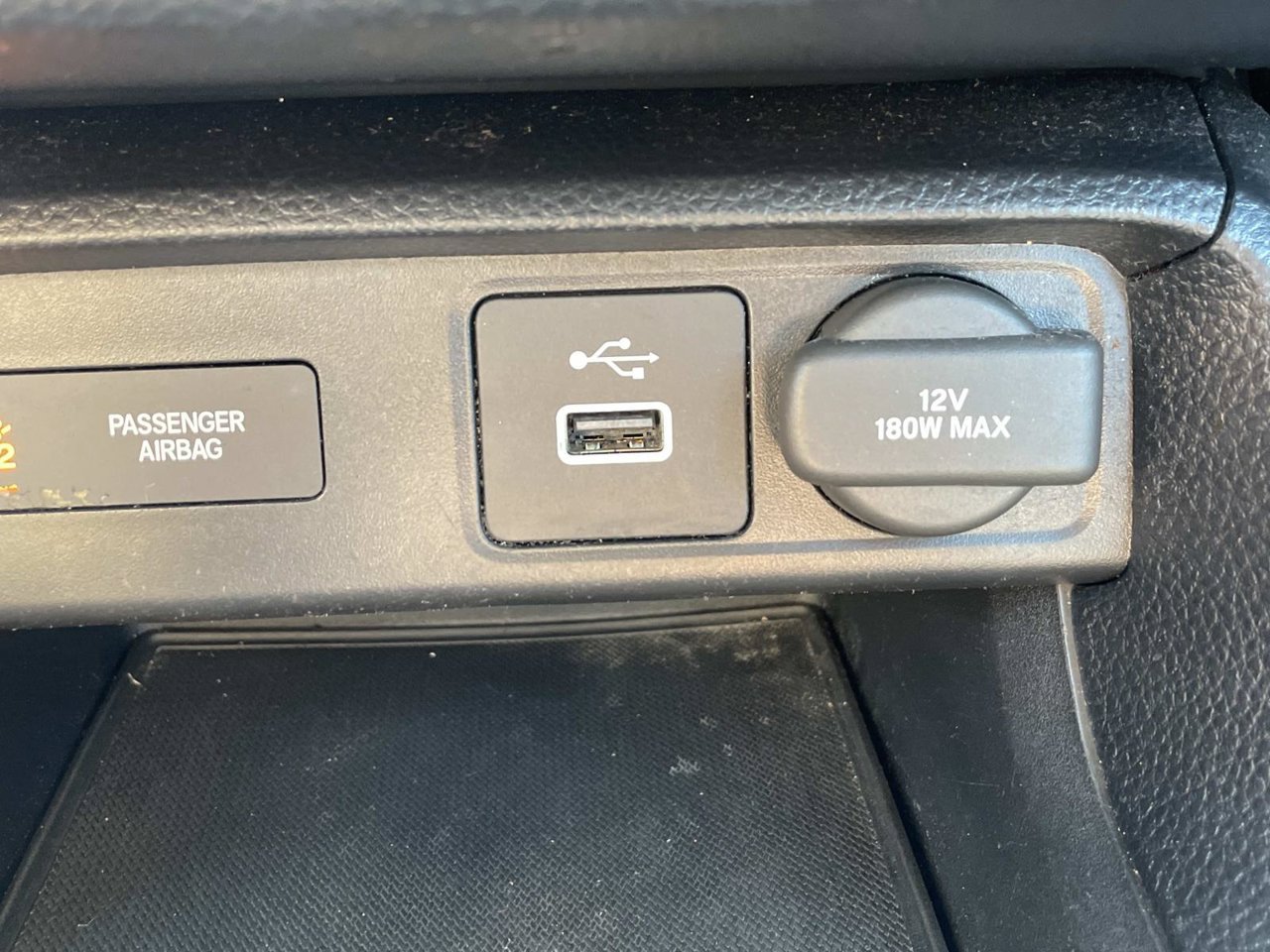 Used 2023 Honda Civic LX image 28