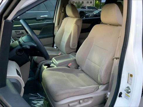 Used 2013 Honda Odyssey EX image 8