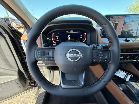 New 2026 Nissan Rogue Platinum w/ Tech Package image 24