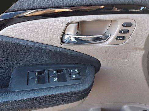 Used 2020 Honda Pilot Touring image 19