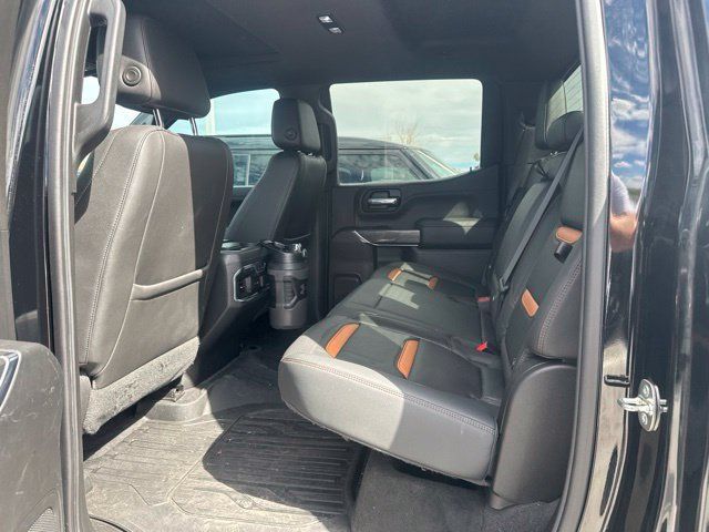 Used 2020 GMC Sierra 1500 AT4 w/ AT4 Premium Package AWD/4WD image 9
