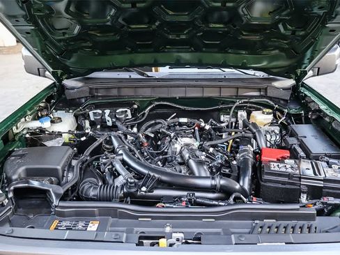 New 2025 Ford Bronco Badlands image 29