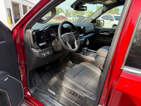 New 2026 GMC Sierra 1500 SLT w/ SLT Convenience Package AWD/4WD image 4