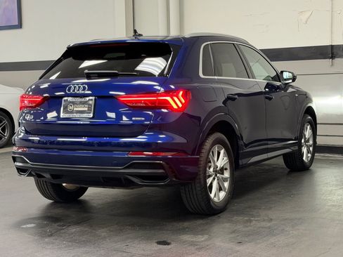 Used 2022 Audi Q3 2.0T Premium image 12