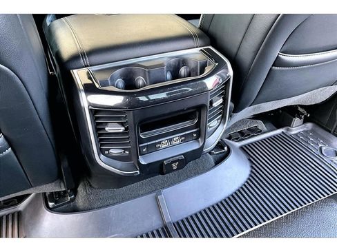 Certified 2021 RAM 1500 Laramie image 31