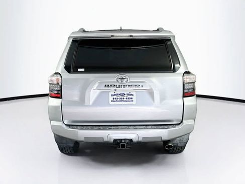 Used 2018 Toyota 4Runner SR5 RWD image 5