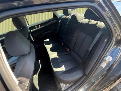 Used 2023 Kia K5 LXS image 25