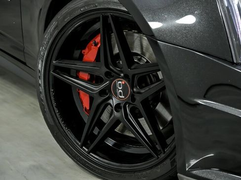 Used 2011 Cadillac CTS V image 3