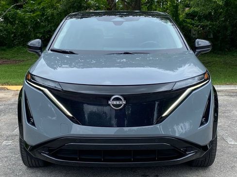 Used 2023 Nissan Ariya FWD image 3