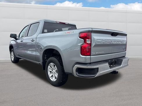 Used 2024 Chevrolet Silverado 1500 LT AWD/4WD image 3