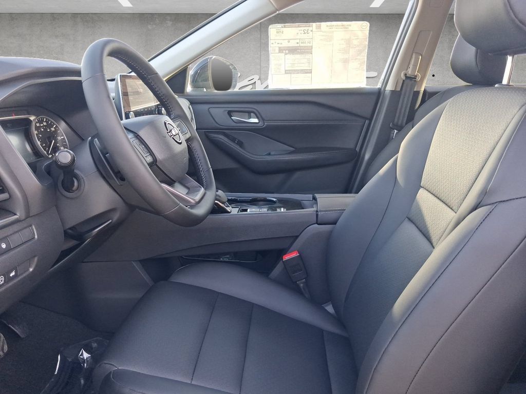 New 2026 Nissan Rogue Dark Armor FWD image 20