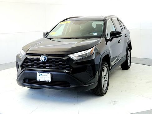 Certified 2024 Toyota RAV4 XLE w/ Convenience Package AWD/4WD image 2