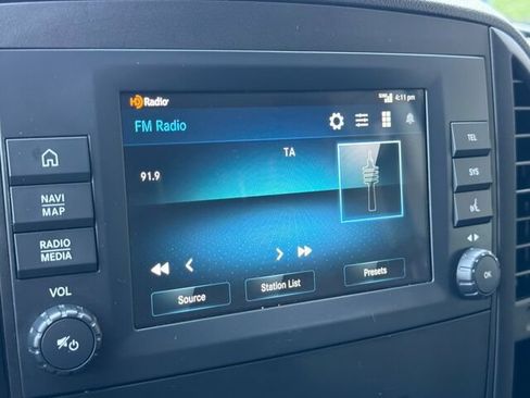 Used 2023 Mercedes-Benz Metris image 20