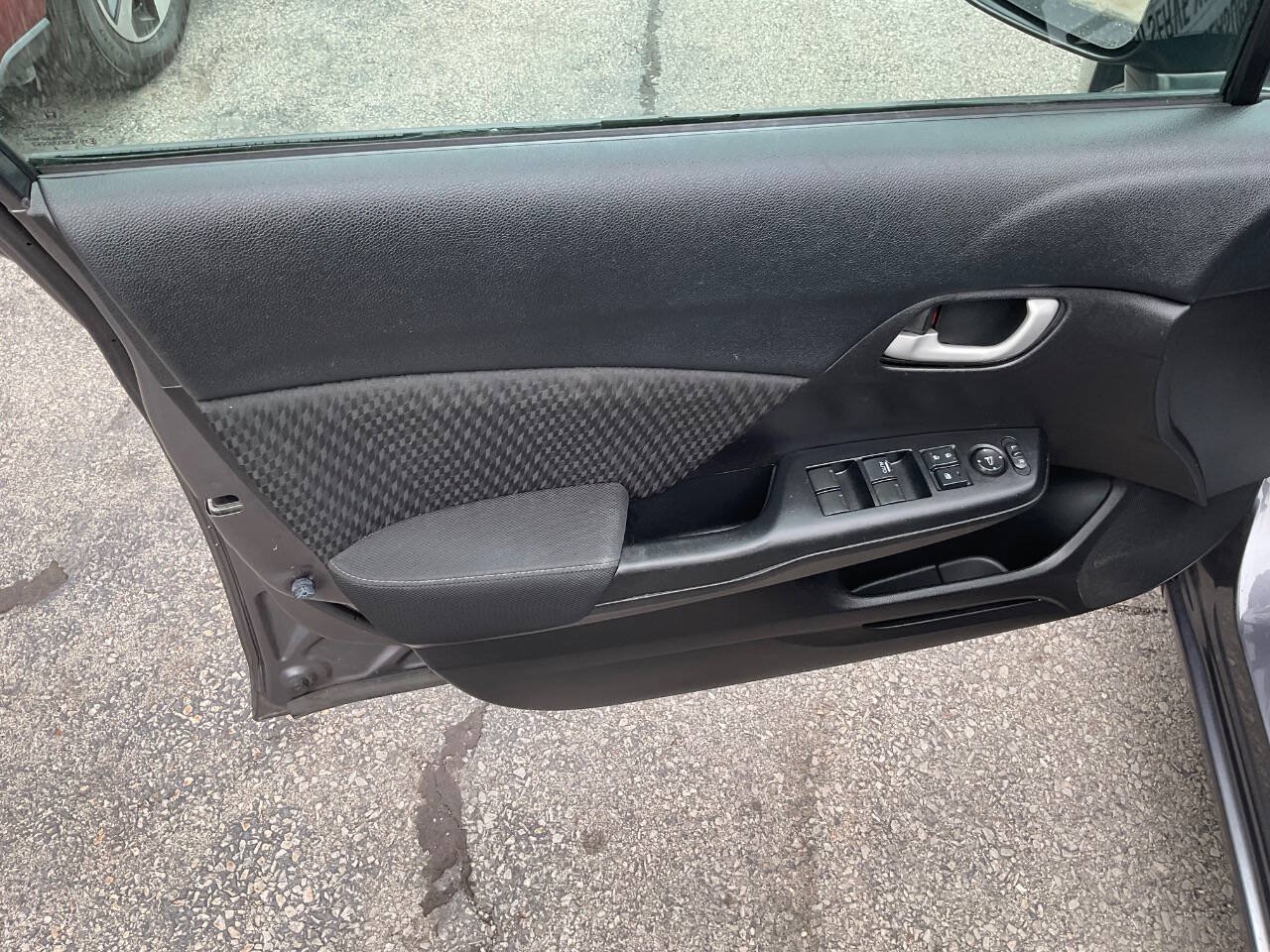 Used 2015 Honda Civic SE image 17