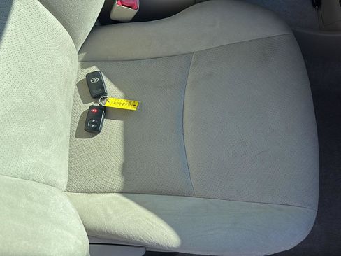 Used 2010 Toyota Prius FWD image 14