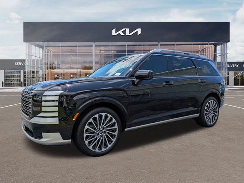 Used 2026 Hyundai Palisade Calligraphy FWD image 6
