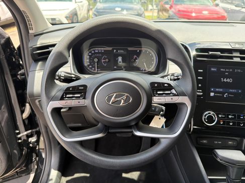 Certified 2024 Hyundai Tucson SE FWD image 24