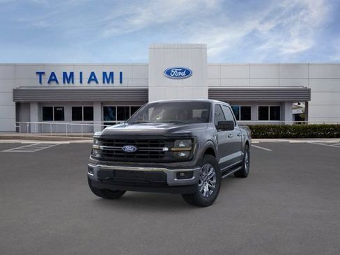New 2026 Ford F150 XLT w/ XLT Chrome Appearance Package RWD image 2