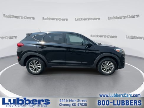 Used 2018 Hyundai Tucson SE AWD/4WD image 9