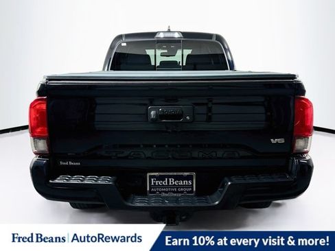 Used 2019 Toyota Tacoma TRD Sport AWD/4WD image 7