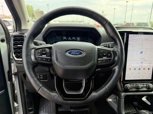 Used 2024 Ford Ranger Lariat w/ FX4 Off-Road Package AWD/4WD image 17
