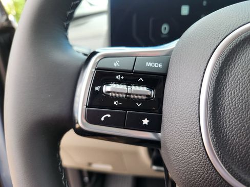 New 2026 Kia Carnival SX FWD image 14