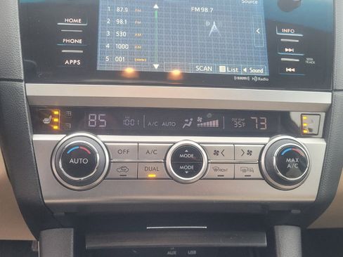 Used 2015 Subaru Outback 2.5i Premium image 22