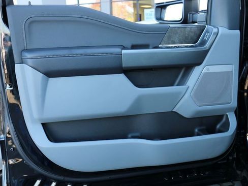 New 2026 Ford F250 XLT w/ XLT Premium Package image 18