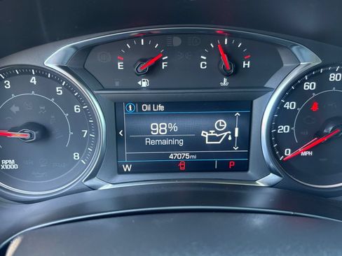 Used 2024 GMC Terrain SLE FWD image 41