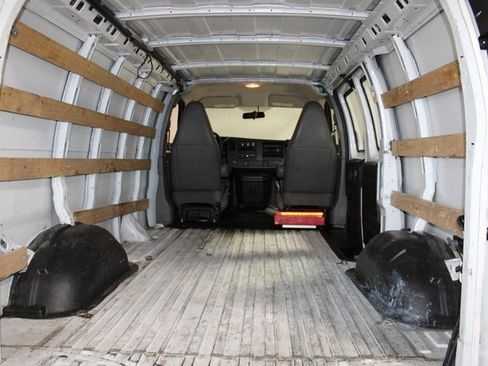 Used 2019 Chevrolet Express 2500 w/ Driver Convenience Package image 18