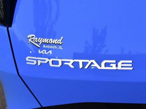 New 2026 Kia Sportage SX FWD image 18