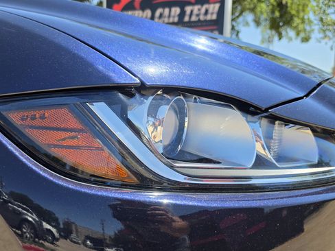 Used 2017 Jaguar F-PACE Premium AWD/4WD image 12
