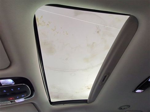 Used 2024 Hyundai Palisade SEL w/ Premium Package image 25