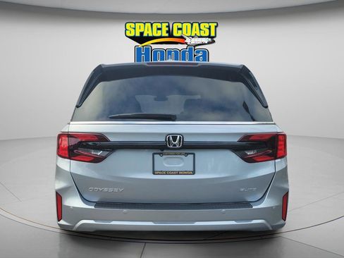 New 2026 Honda Odyssey Elite image 11