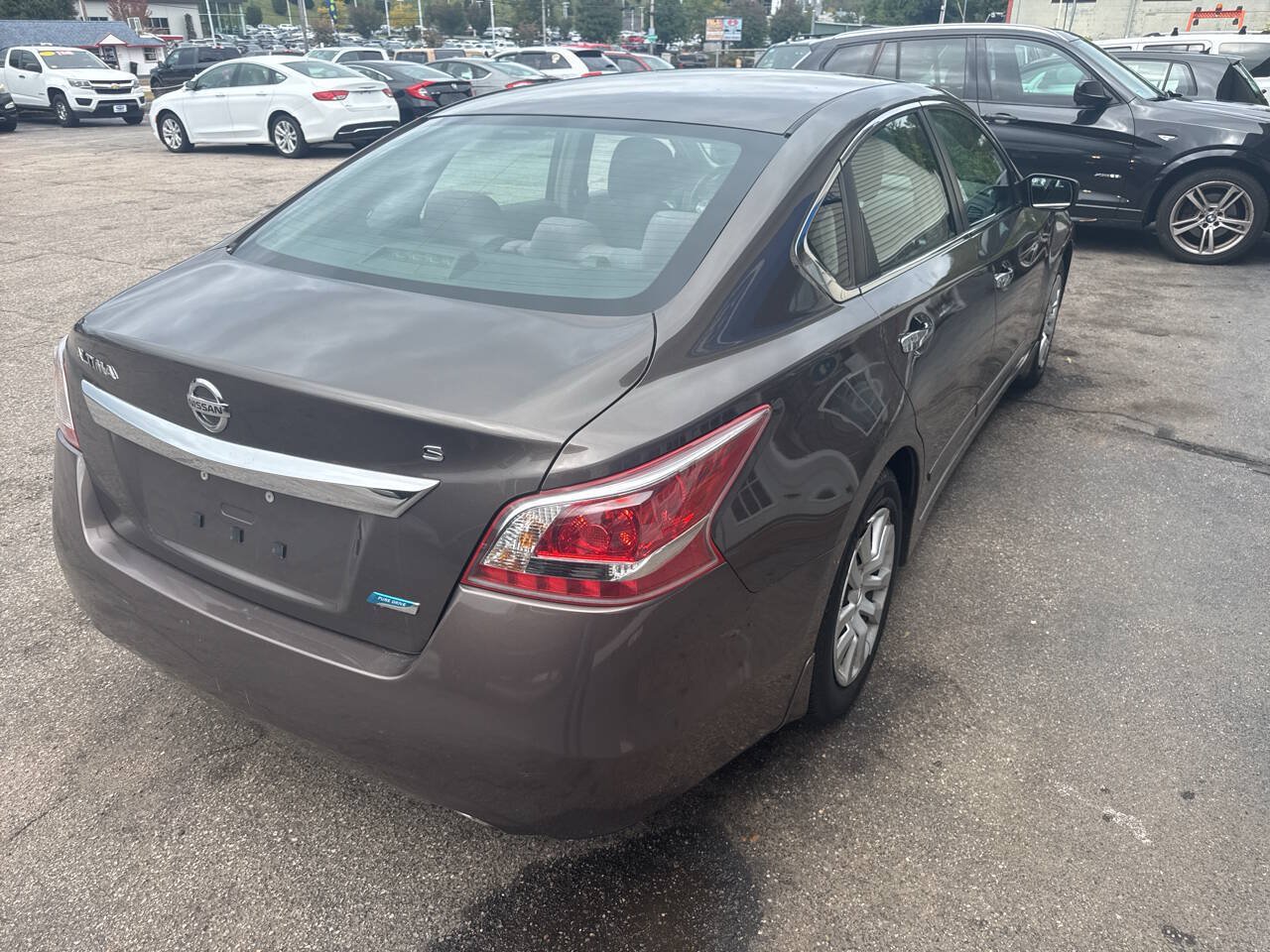 Used 2013 Nissan Altima 2.5 S FWD image 14