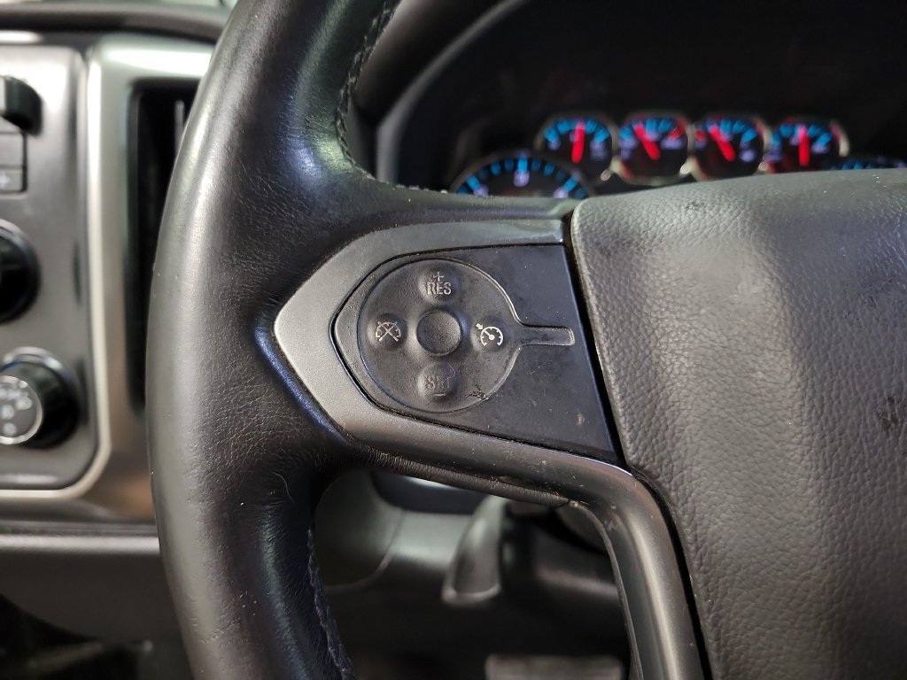 Used 2018 Chevrolet Silverado 1500 LT w/ Midnight Edition AWD/4WD image 24