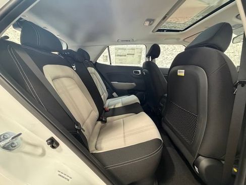 New 2026 Hyundai Venue SEL FWD image 11