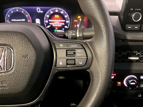Used 2023 Honda Accord EX image 25