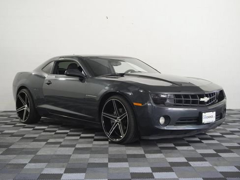 Used 2012 Chevrolet Camaro LS RWD image 8