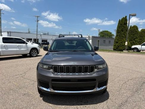 Used 2023 Jeep Grand Cherokee L Laredo w/ Luxury Tech Group I AWD/4WD image 9