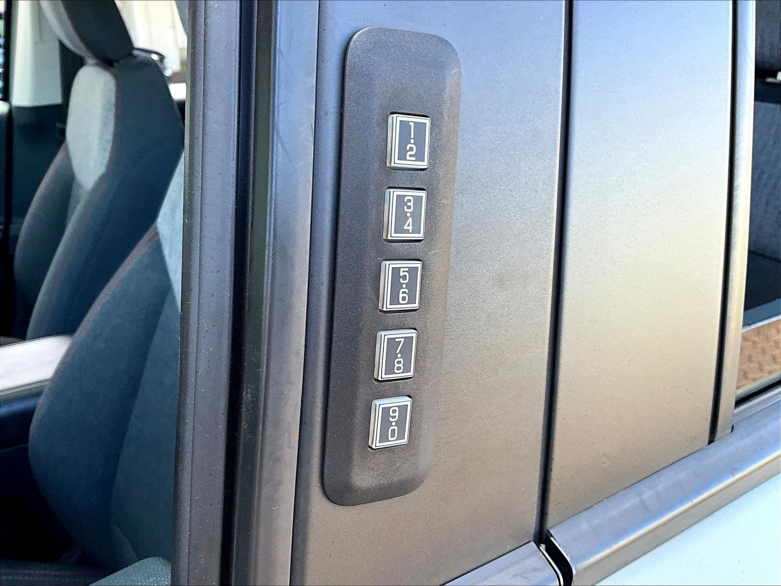 Used 2023 Ford Maverick XLT FWD image 36