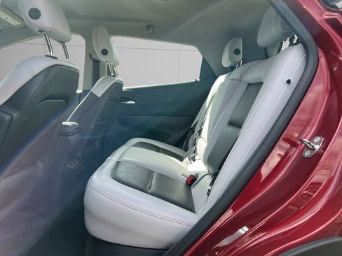 Used 2017 Chevrolet Bolt Premier w/ Driver Confidence II Package image 15